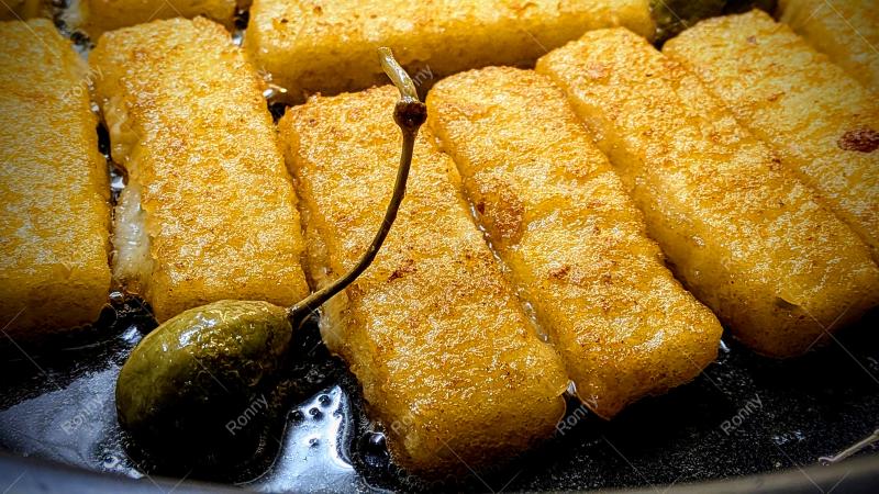 Fischstäbchen in der Pfanne